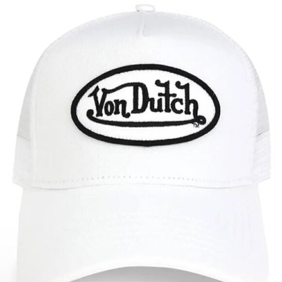 Von Dutch Trucker Hat White Embroidered Logo Patch Snapback Mesh NWT!